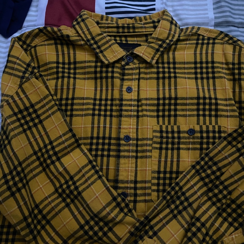 Men’s flannel shirt size Large